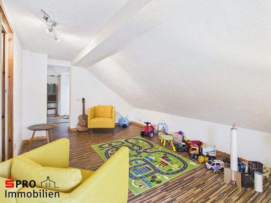 Kinderzimmer Dachgeschoss