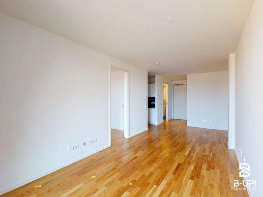 Wohn- und Essbereich mit Einbauküche