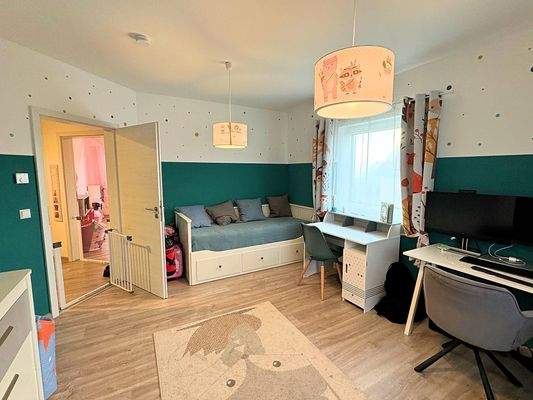 1. Kinderzimmer Bild 2