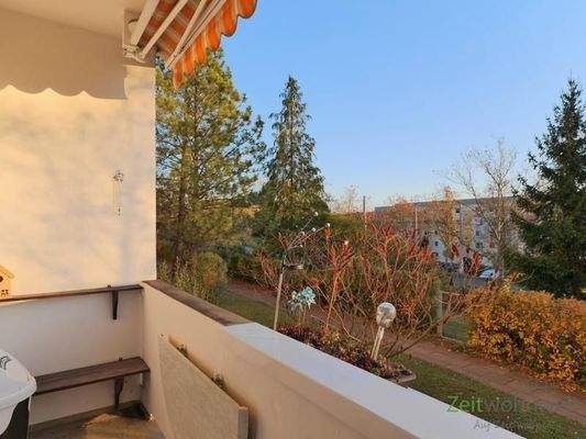 Balkonausblick in der herbstlichen Abendsonne