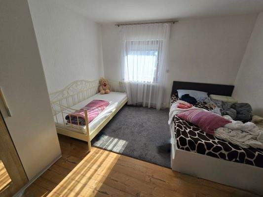 OG1 Kinderzimmer1.jpg