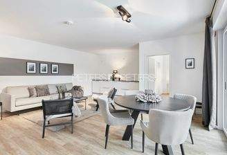 Wohn- / Essbereich, Musterwohnung