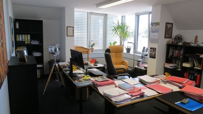 Büro1_repräsentative_Bürofläche_Wiesbaden.JPG