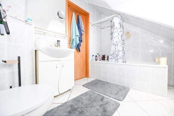 Spitzboden - Badezimmer