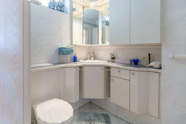 FBad mit Fenster zum Belüften