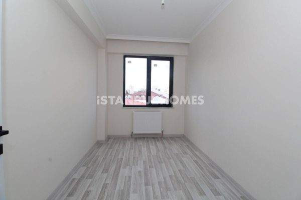 New Build Apartment Near Amenities in Eyupsultan Istanbul