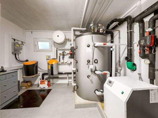 Heizungsraum Keller.jpg