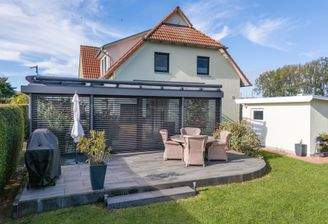 Strandnahes Zuhause mit lichtdurchflutetem Wintergarten in Kühlungsborn Ost DAHLER Rostock