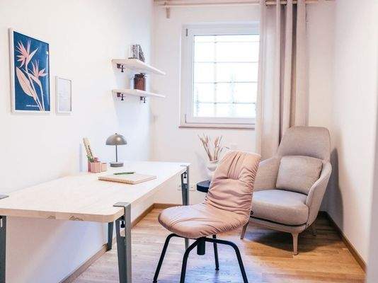 Einrichtungsbeispiel Arbeitszimmer
