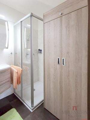 0f233adf-a982-4957-b58e-11e16bb4279b_original