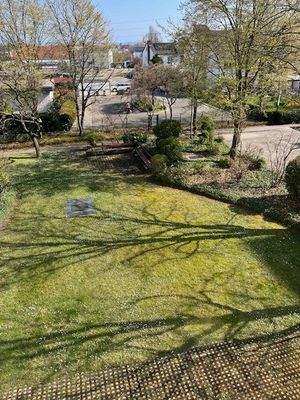 Blick vom Balkon ins Grüne
