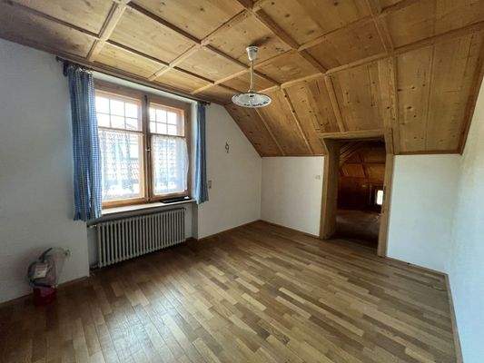 Brixen-Villa-Altbau-Stadtnah-Bressanone-Rienzdamm-