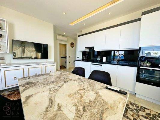 9ac40f4f-43d3-4ab2-86f9-70313d8cea16