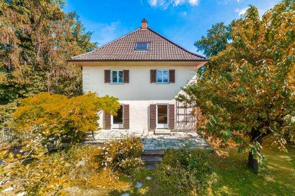 Charmantes Kaffeemühlenhaus