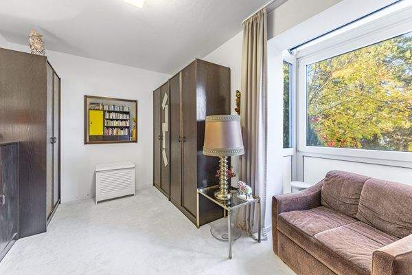 Kinderzimmer oder Ankleide