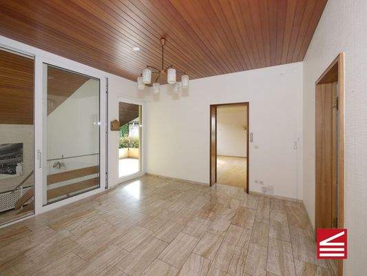 Vorraum - Blick Richtung Wohn-Esszimmer