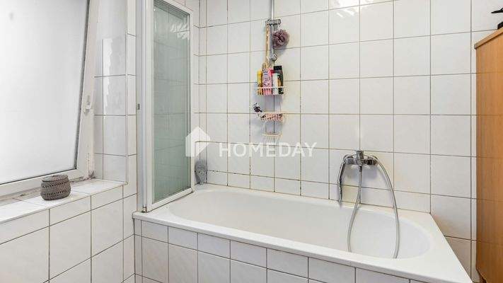 W2 1. OG Badezimmer 1