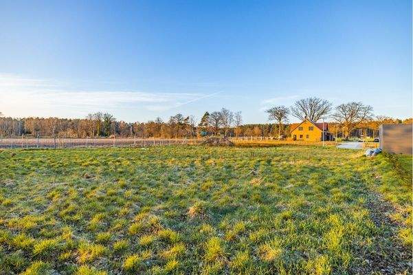 Traumhafter Weitblick in den Sonnenuntergang