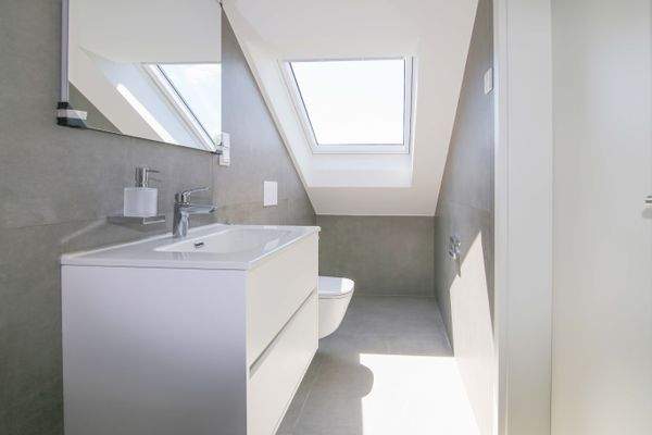 Badezimmer DG