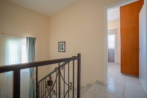 706630-semi-detached-villa-for-sale-in-kato-paphos