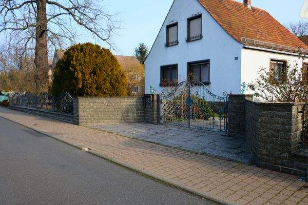 Zufahrt zum Objekt.JPG