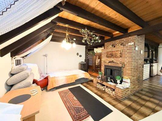 Wohn- und Esszimmer DG