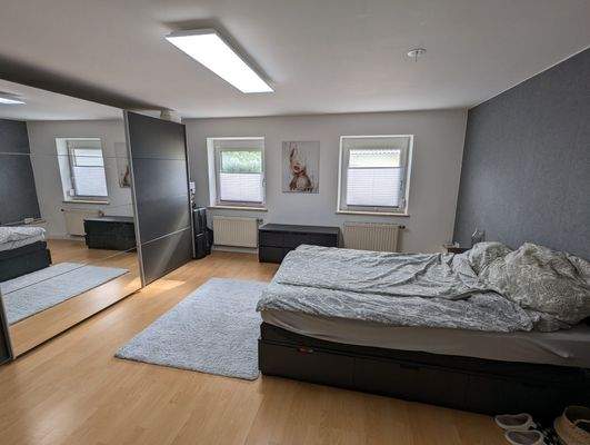 Schlafzimmer Wohnung 1. OG rechts