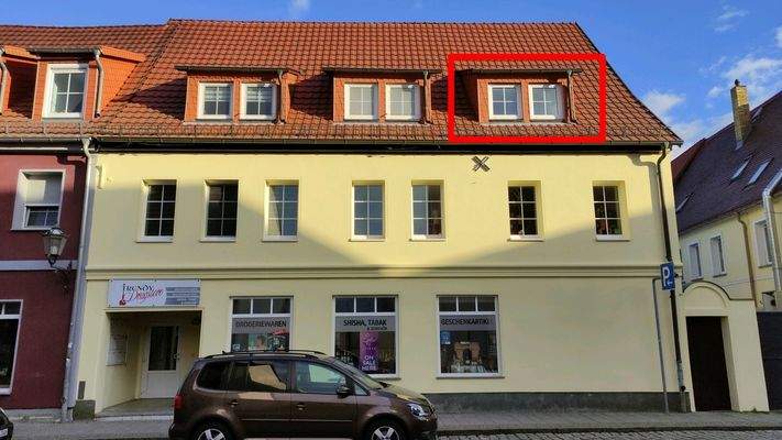Altstaedter Str. 5 Straßenansicht Fenster
