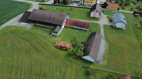 Rückersdorf Halle, Rückersdorf Hallenfläche
