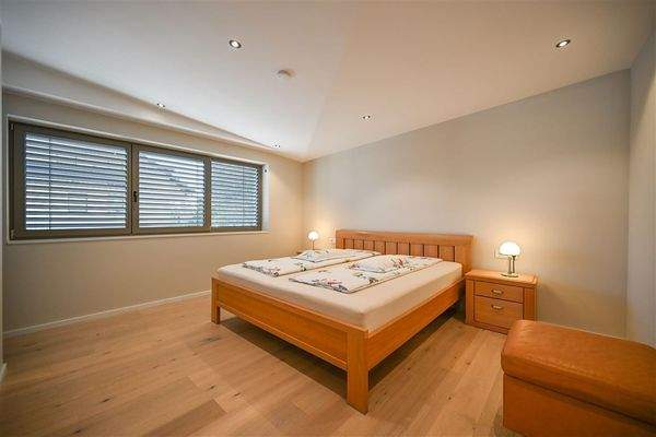 Masterschlafzimmer (EG)