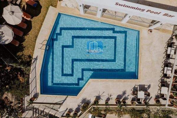 Kreta, Agia Galini: Hotel mit 29 Zimmern zu verkaufen