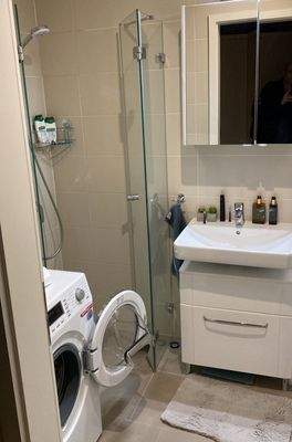 Badezimmer Ansicht III