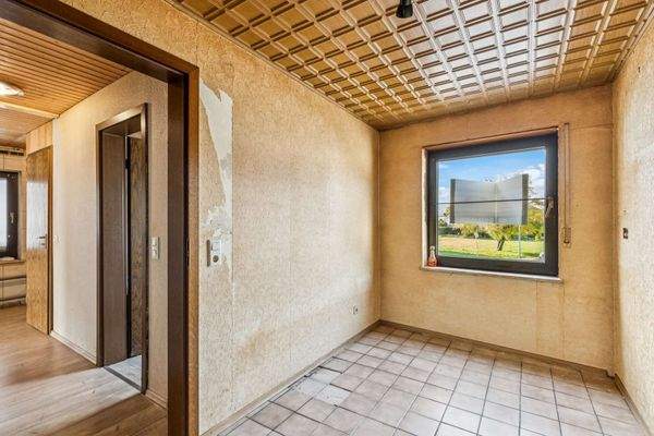 Weiteres Zimmer z. B. Büro 