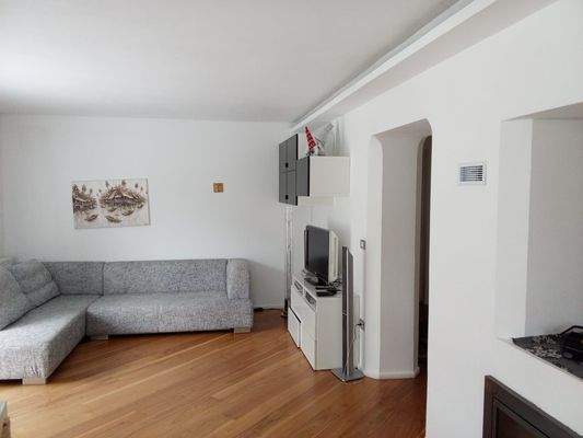 Wohnung-kaufen-St.-Ulrich_Immobilie-Ortisei-kaufen_Renovierte-Wohnung-Südtirol_Ferienwohnung-Gröden_Comprare-appartamenot-a-Ortisei-Pentzilocale-Ortisei_Penthouse-kaufen-in-St-Ulrich_Comprare-appartamento-ad-Ortisei-Appartamento-Val-Gardena_Comprare-appar