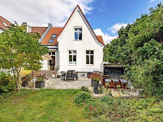 17. Die Rückfassade des gedämmten Stadthauses..jpg