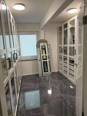 Ankleidezimmer 1. OG