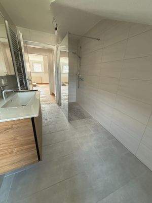 neues Duschbad im DG