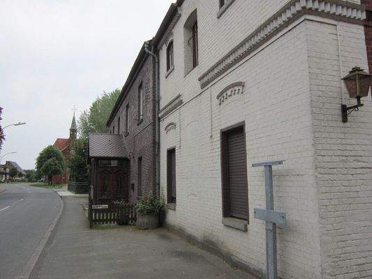 Ehemaliger Gasthof im Zentrum von Möhler