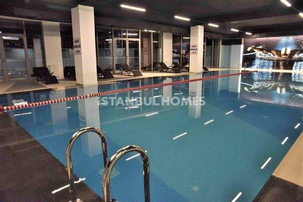 Duplex Property Close to the Main Road and Subway in Kadikoy