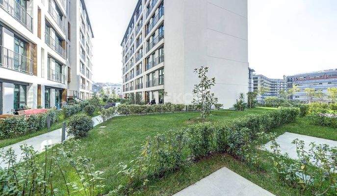 Properties in a Secured Complex with Pool in Beyoğlu İstanbul
