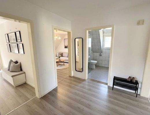 Dachgeschoss Flur virtueller Renovierungsvorschlag