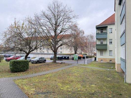 Stellplätze Innenhof