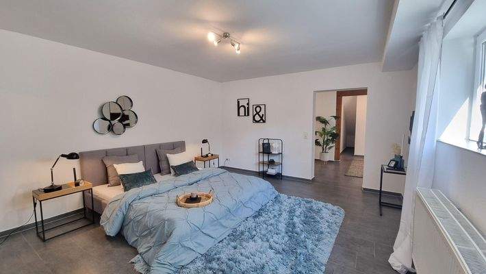 Schlafzimmer UG od. Wohnzimmer