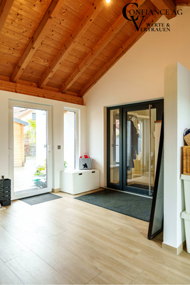 07. Eingangsbereich Innen