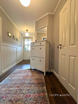 Flur EG Eingangbereich