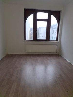 LA 155 2.OG li. 3 ZKB Terrasse (3).jpeg