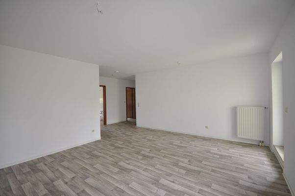 12 Musterfoto Wohnzimmer.JPG