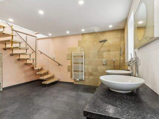 Badezimmer II Ansicht I