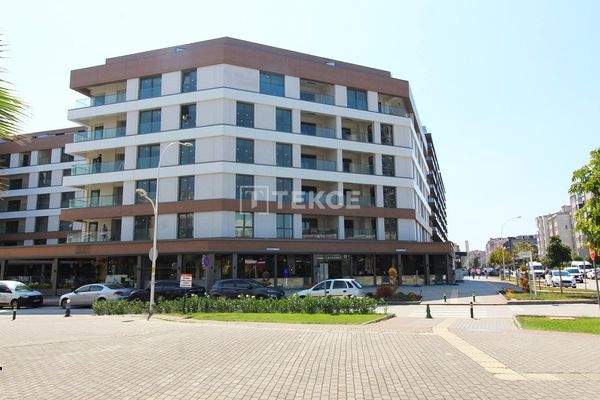 Apartments with Indoor Parking Lot on Nilüfer Özlüce Boulevard