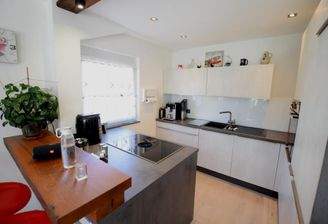 Küche vermietete EG-Whg.